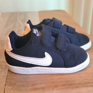 Nike toddler shoes